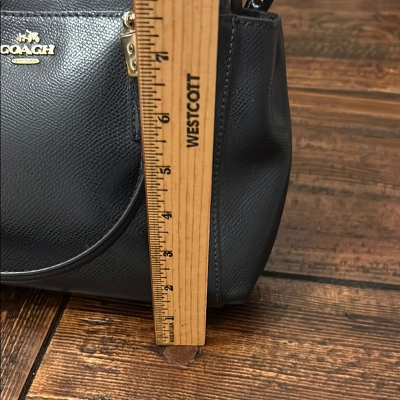Coach Blue Shoulder Bag with Structured Elegance - Picture 11 of 15